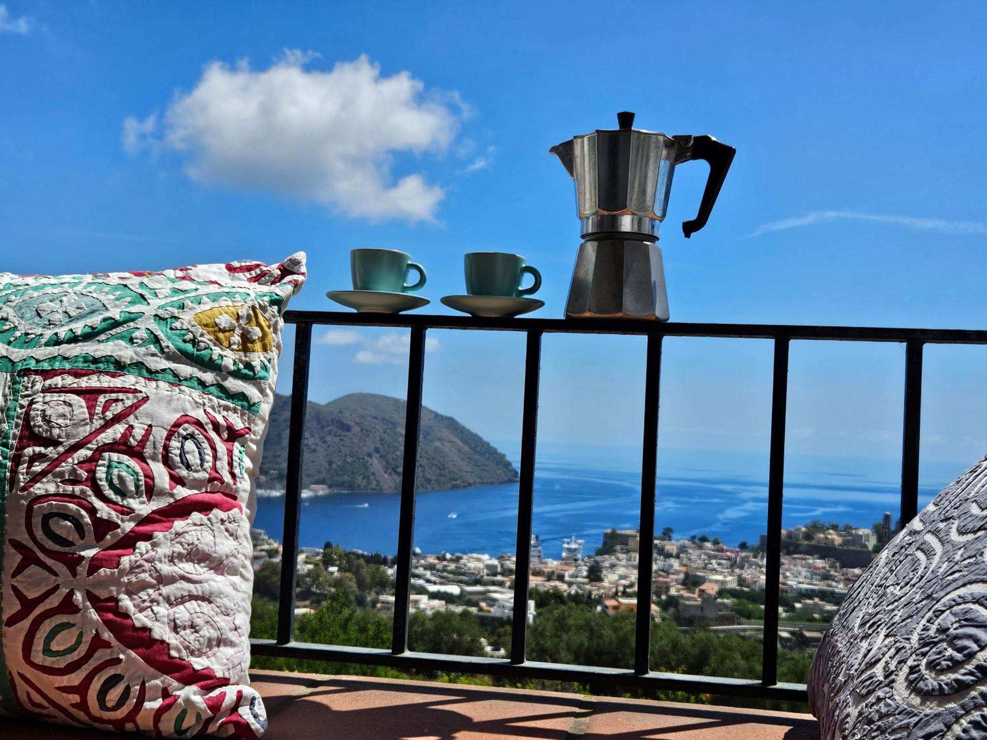 Villa Belvedere Lipari  Exteriör bild