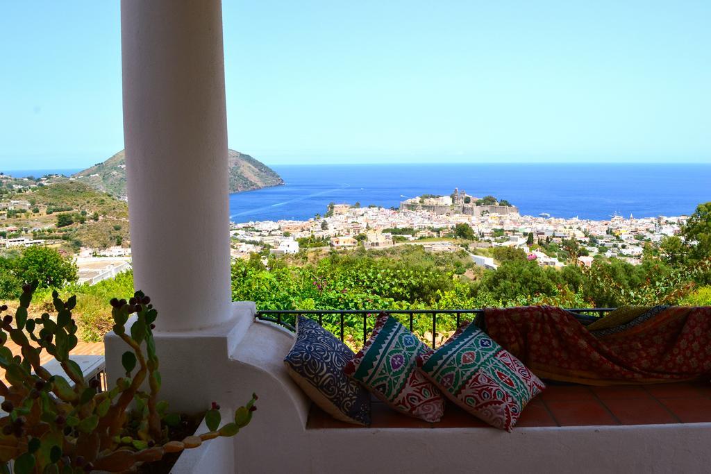 Villa Belvedere Lipari  Exteriör bild