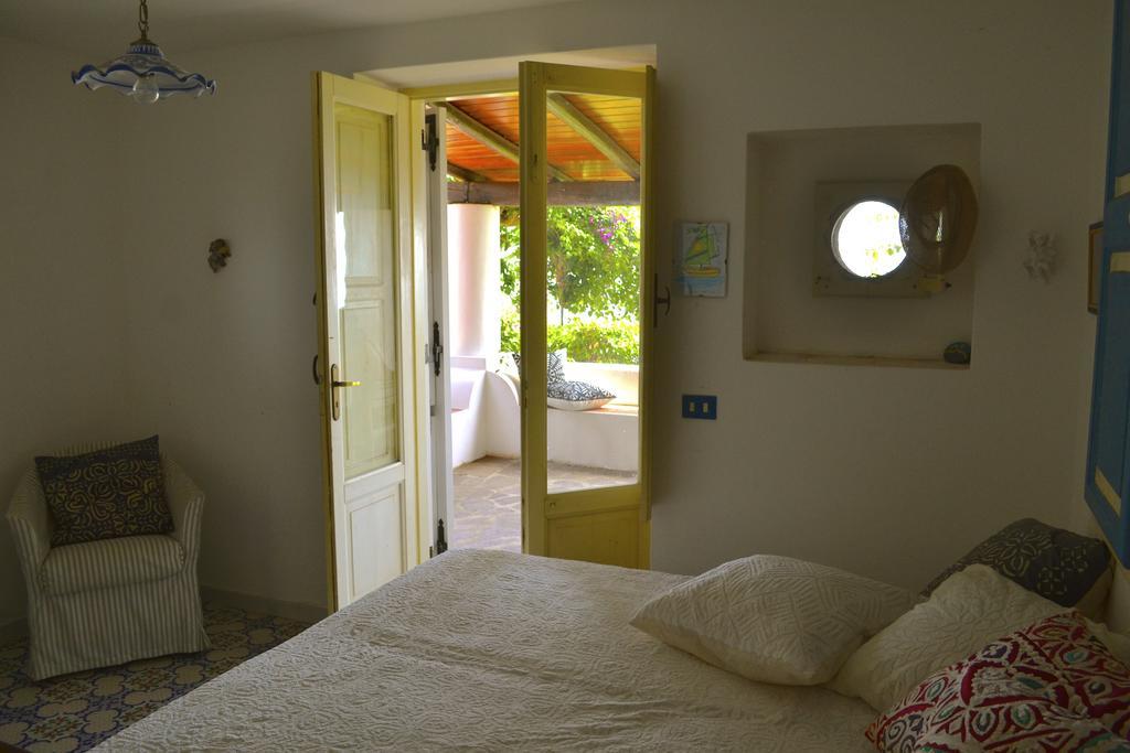 Villa Belvedere Lipari  Exteriör bild