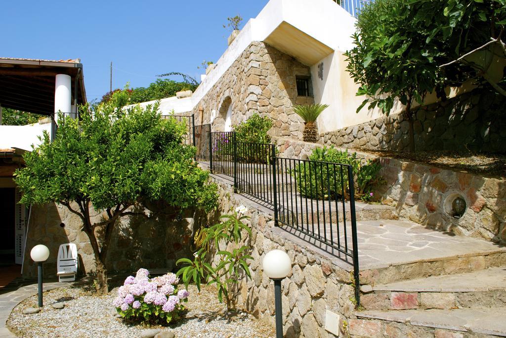 Villa Belvedere Lipari  Exteriör bild